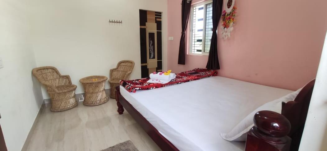 Veeru Homestay Hospet Eksteriør bilde