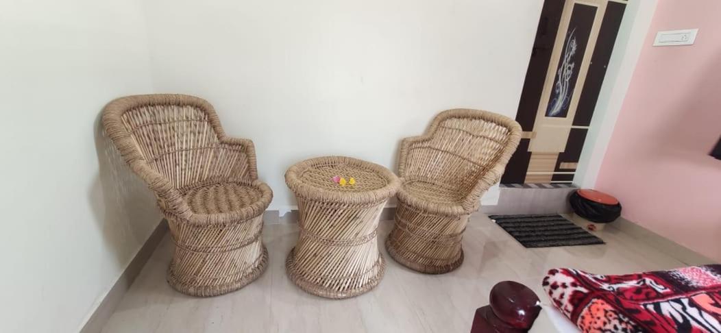 Veeru Homestay Hospet Eksteriør bilde